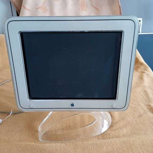 Monitor Macintosh Apple vintage Negozio Cambiago
