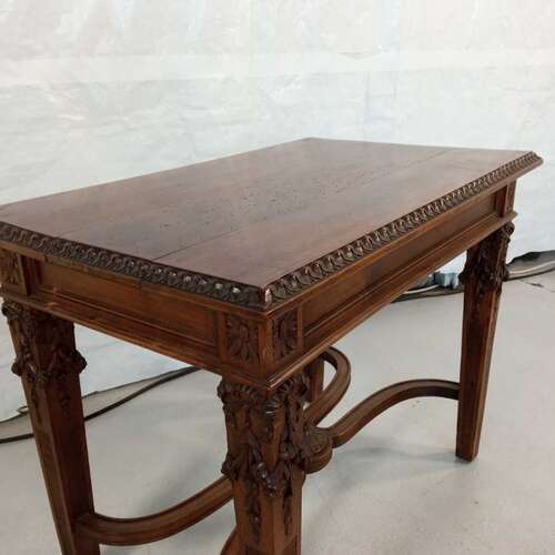 Tavolino antico Liberty Arredamento
