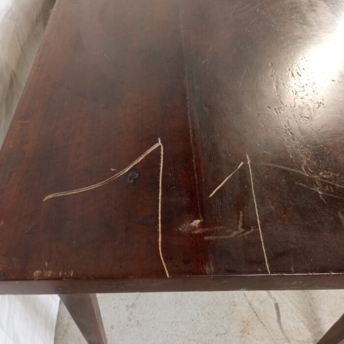 Tavolo con legno antichi Arredamento