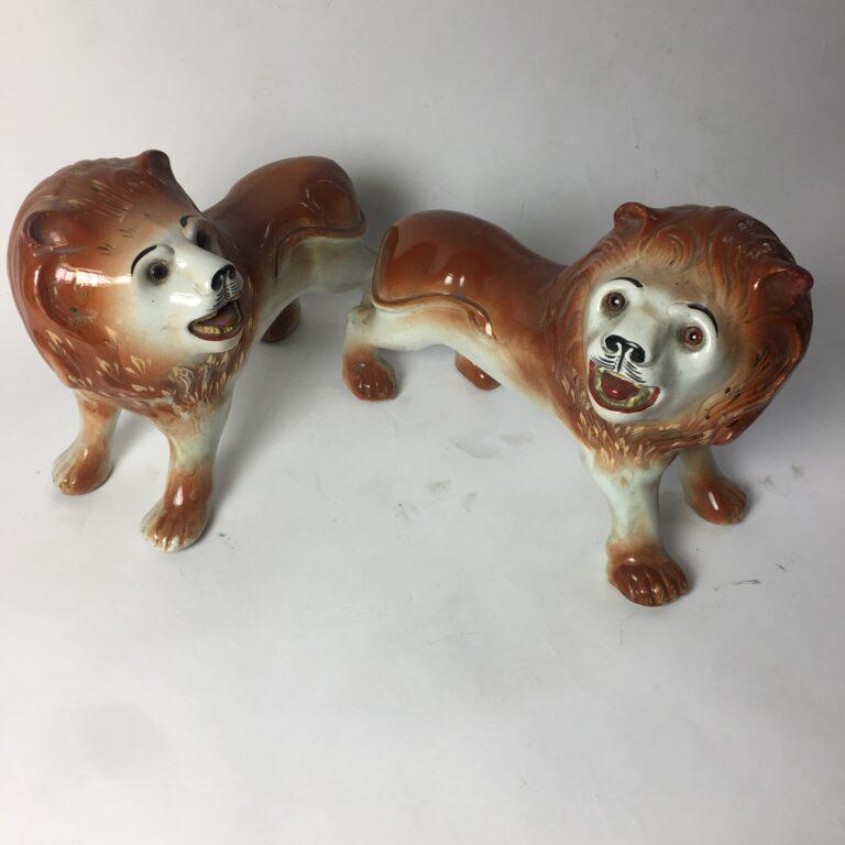 Coppia di leoni in ceramica Negozio Cambiago