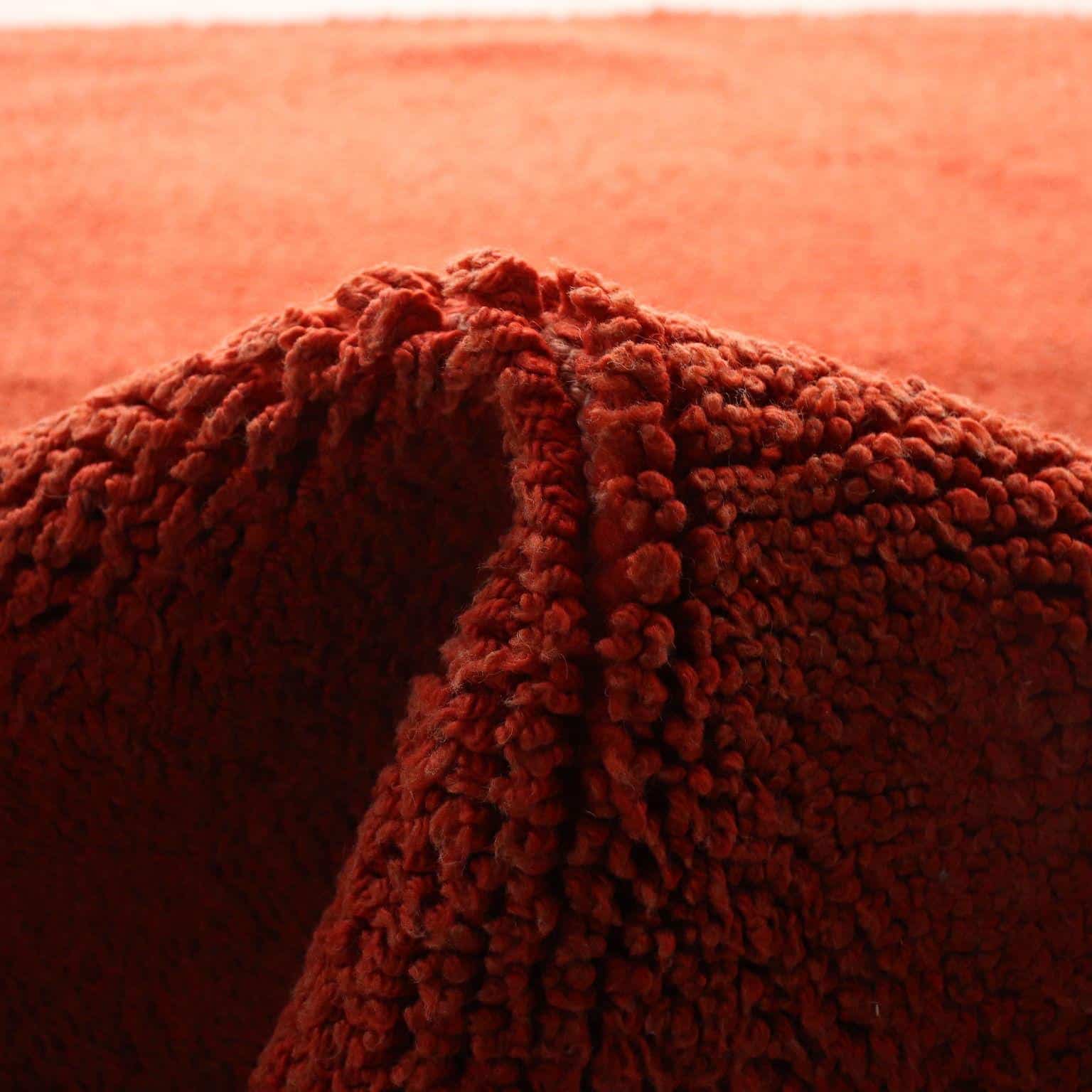 Tappeto Vintage Red – Italia  – Anni 70 Arredamento