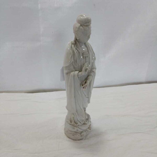 Scultura Dehua Guanyin in porcellana cinese Oggettistica