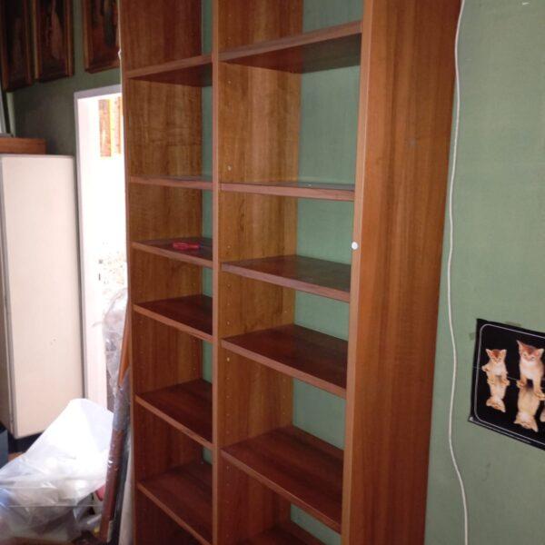 Libreria in legno Arredamento