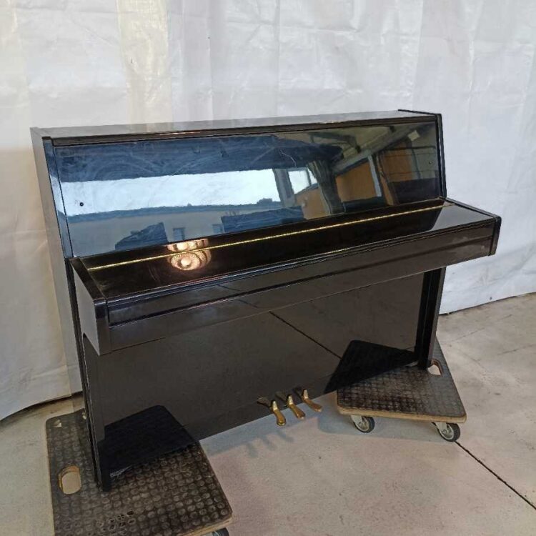 Pianoforte Kawai Made in Japan