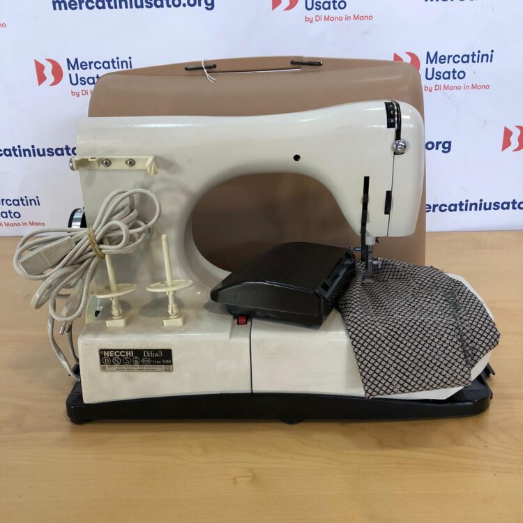 Macchina da cucire Necchi Lydia 3 Type 544