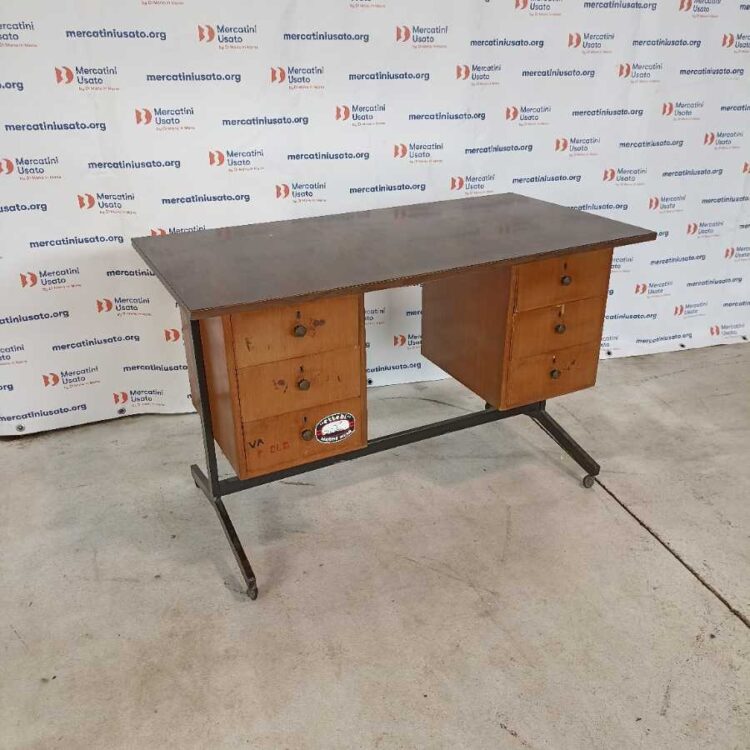 Scrivania stile Olivetti anni 50