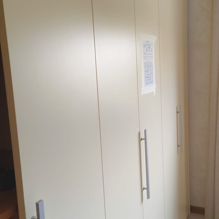 Armadio 6 ante moderno