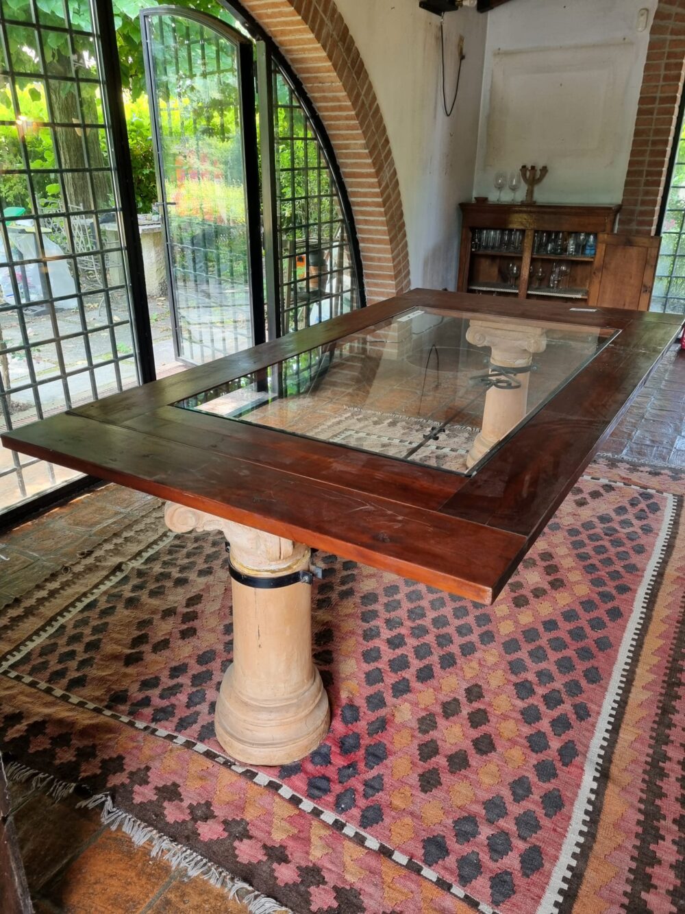 Grande Tavolo con piano in vetro