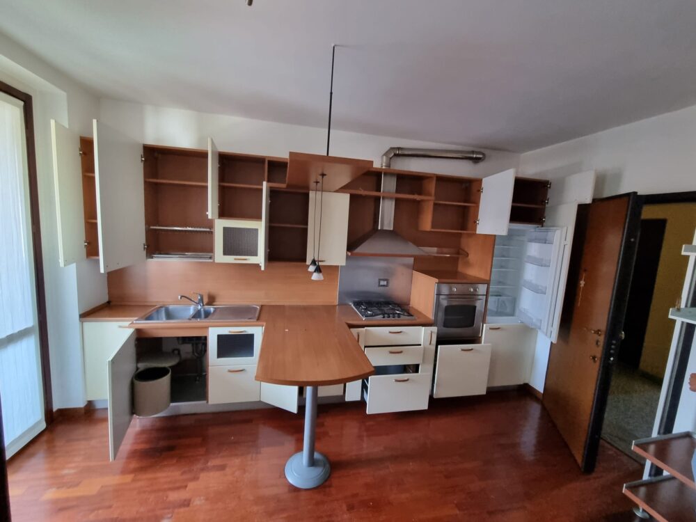 Cucina completa con penisola - immagine 4