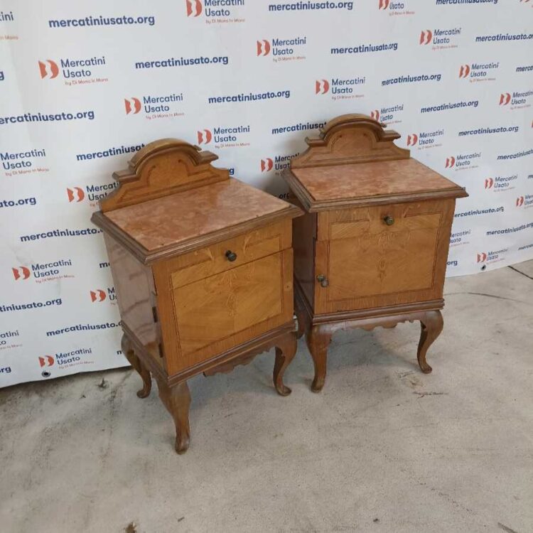 Coppia di Comodini per Shabby