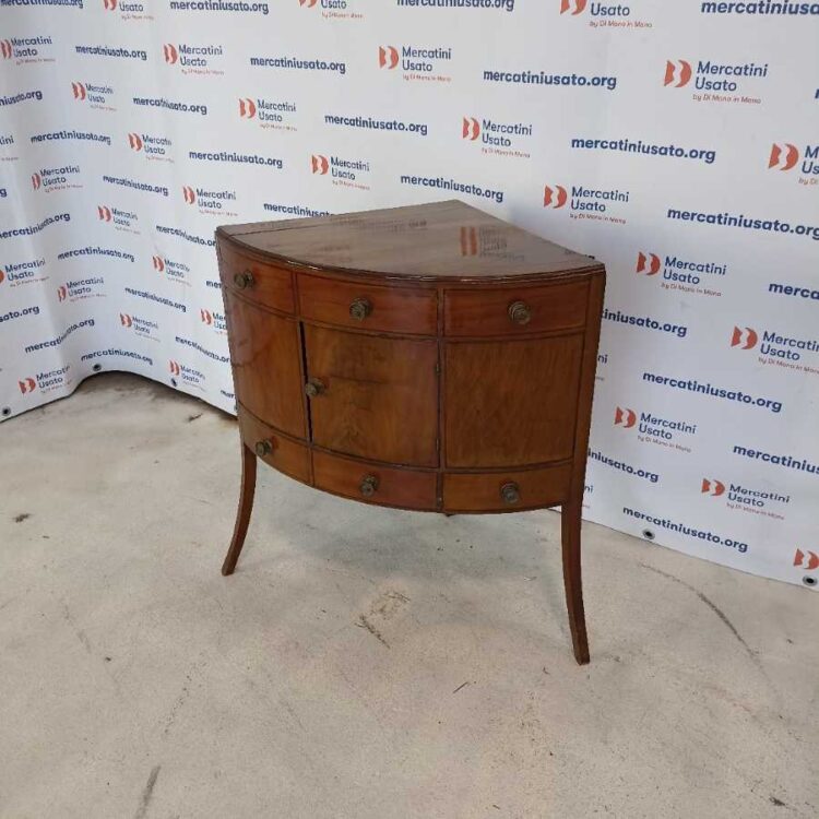 Angoliera stile Regency inizio 900