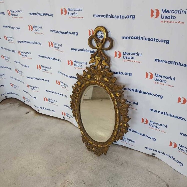 Specchio dorato stile Rococò