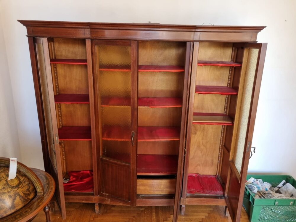 Libreria con ante in vetro prima metà 900 - immagine 2