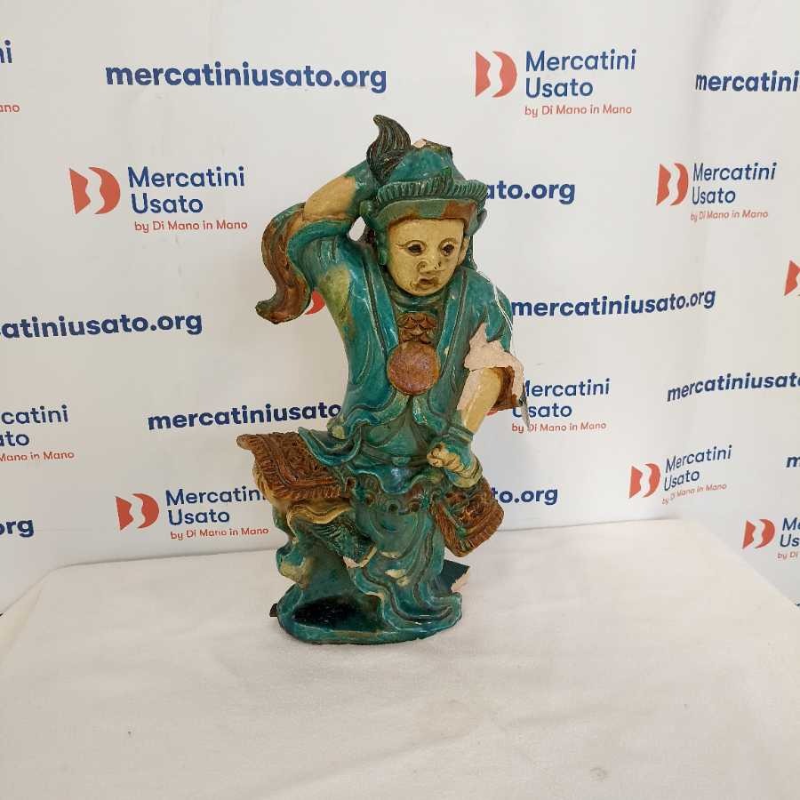 Figura di guerriero in gres Epoca Ming