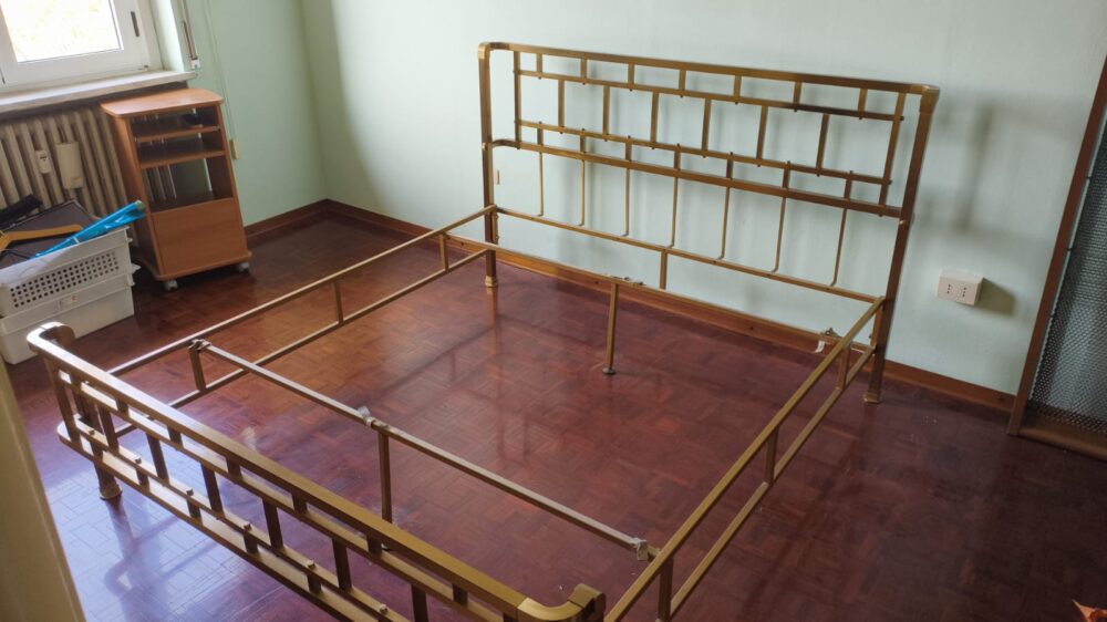 Letto matrimoniale in ottone - immagine 2
