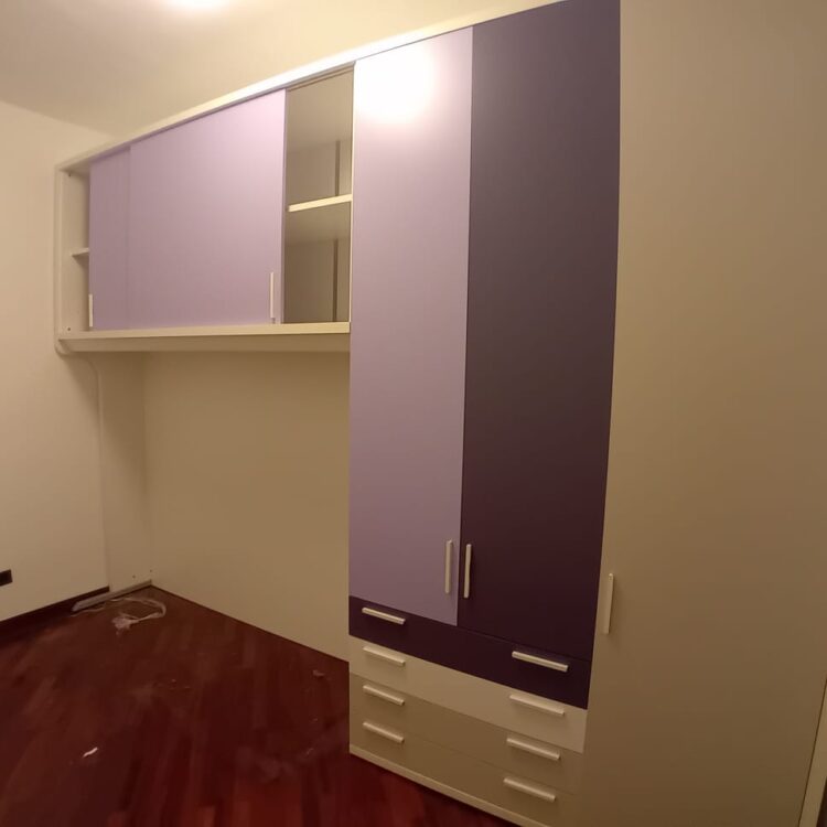 Armadio a ponte moderno