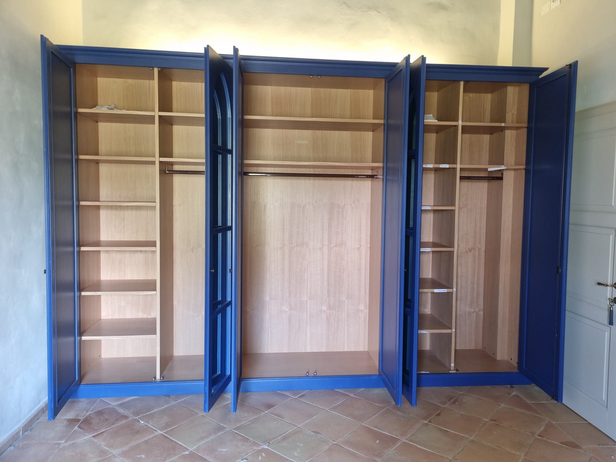 Armadio 6 ante a specchio laccato - immagine 2