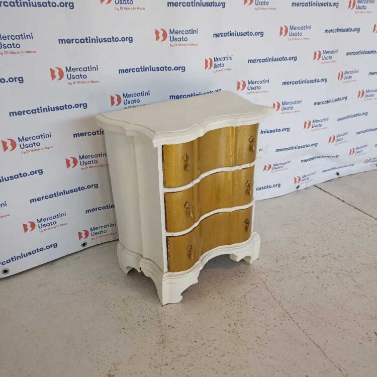 Piccola Cassettiera Shabby Chic