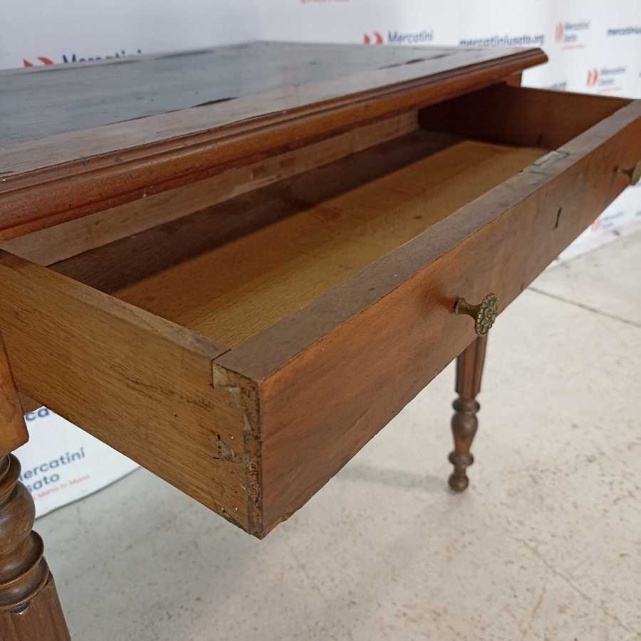 Piccolo Scrittoio in stile con cuoio - immagine 4