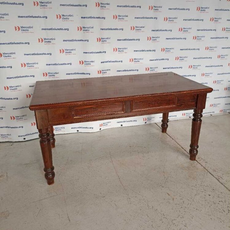 Tavolo in Noce stile Arte Povera