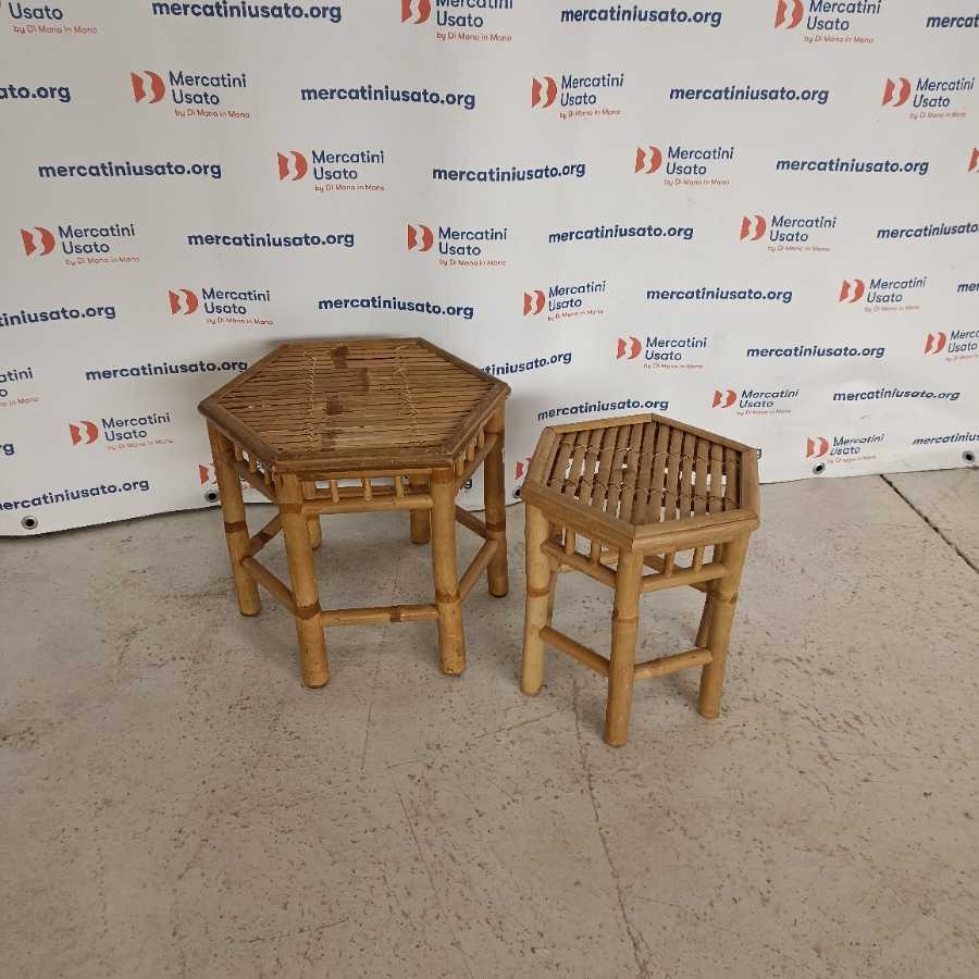 Coppia di Tavolini Etnici Portavasi