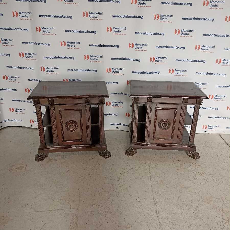 Coppia di Comodini Neorinascimento prima metà 900 - immagine 2