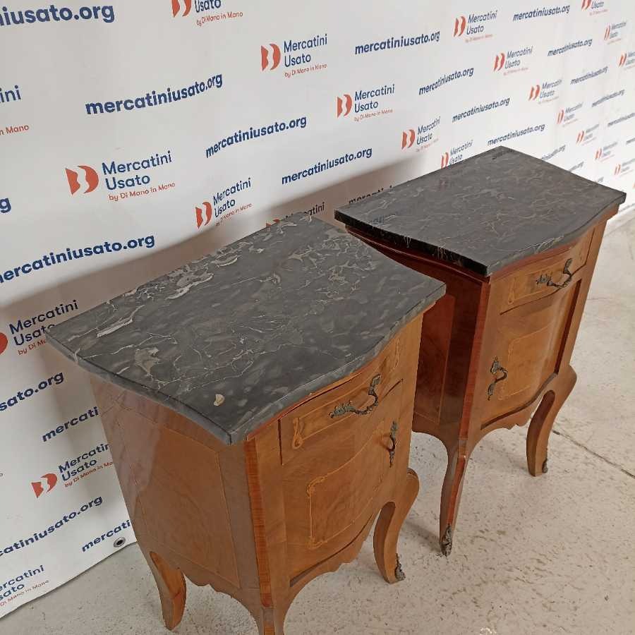 Coppia Comodini stile Luigi XV - immagine 3