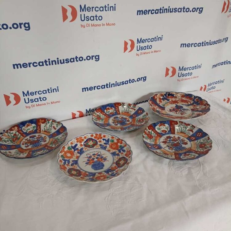 5 Piatti Imari Giappone primi 900