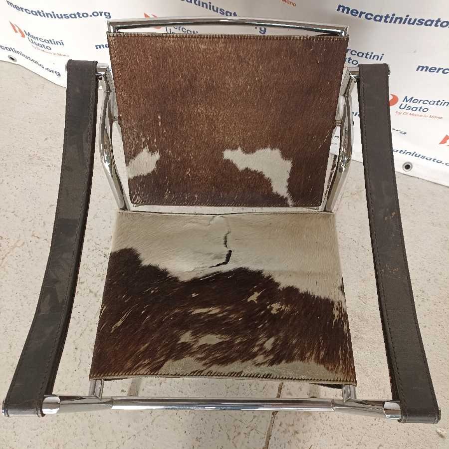 Poltrona stile Le Corbusier muccata - immagine 3