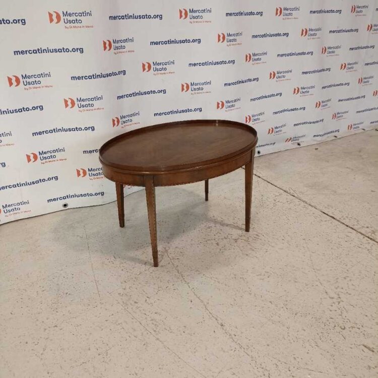 Tavolino ovale stile Luigi XVI