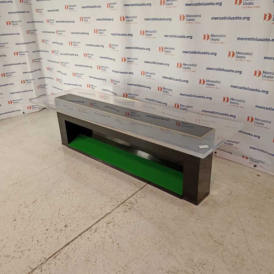 Tavolino Eclettico in plexiglass