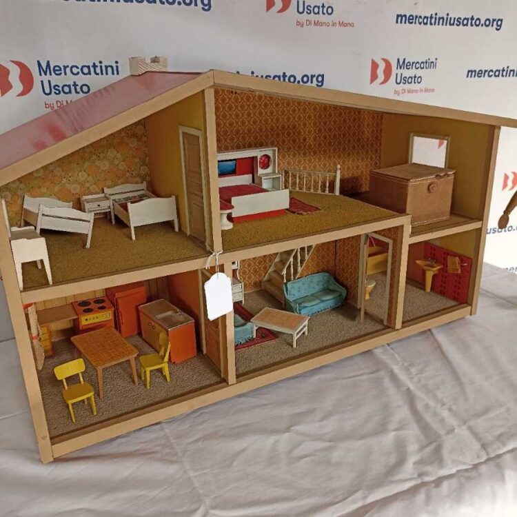 Casa delle bambole anni 70 Lundbay