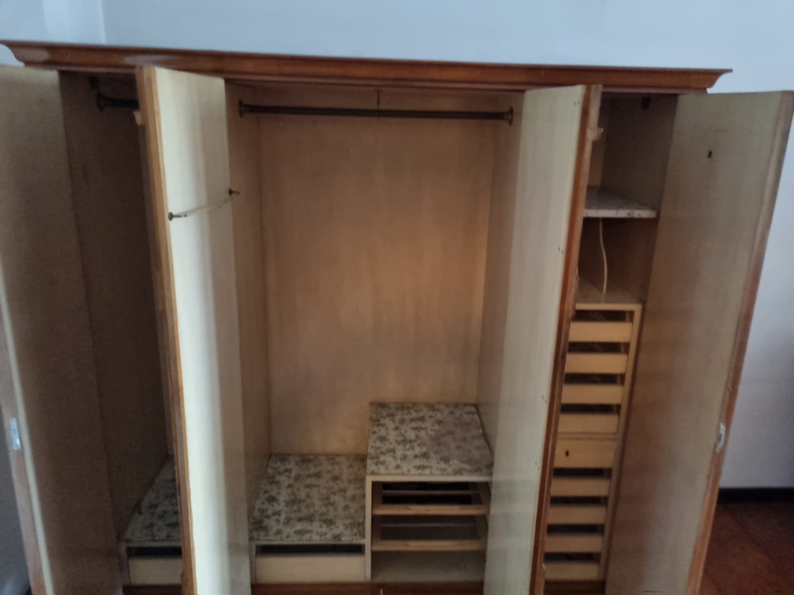 Armadio 4 Ante in stile - immagine 4