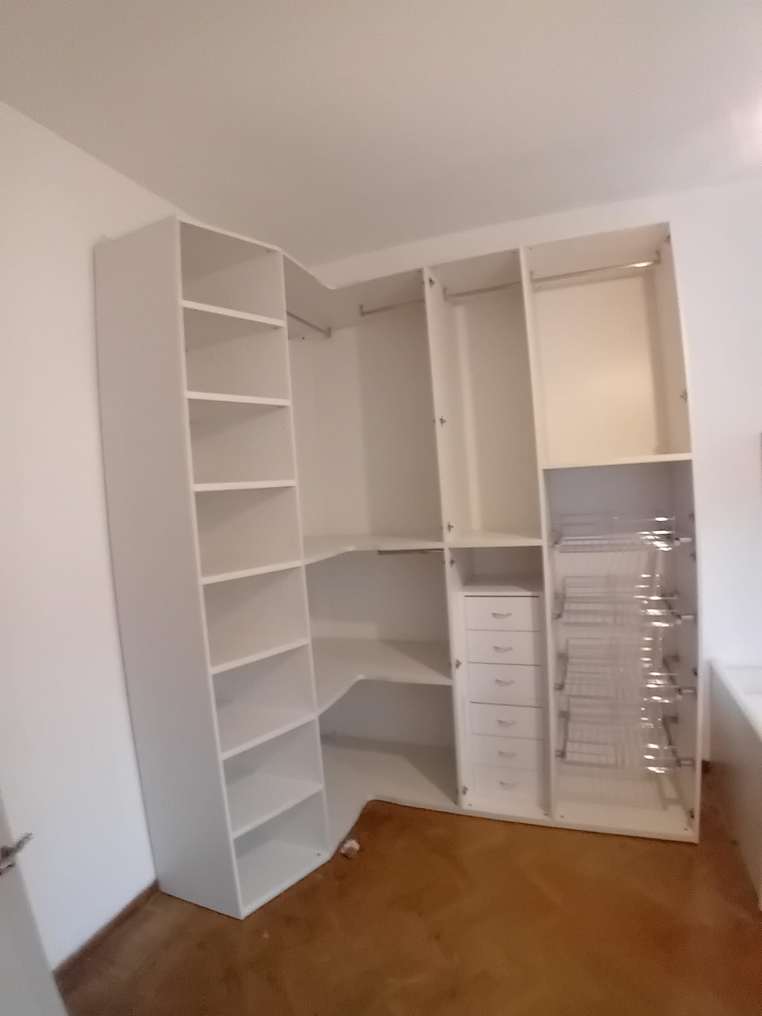 Armadio Angolare a 5 ante - immagine 2