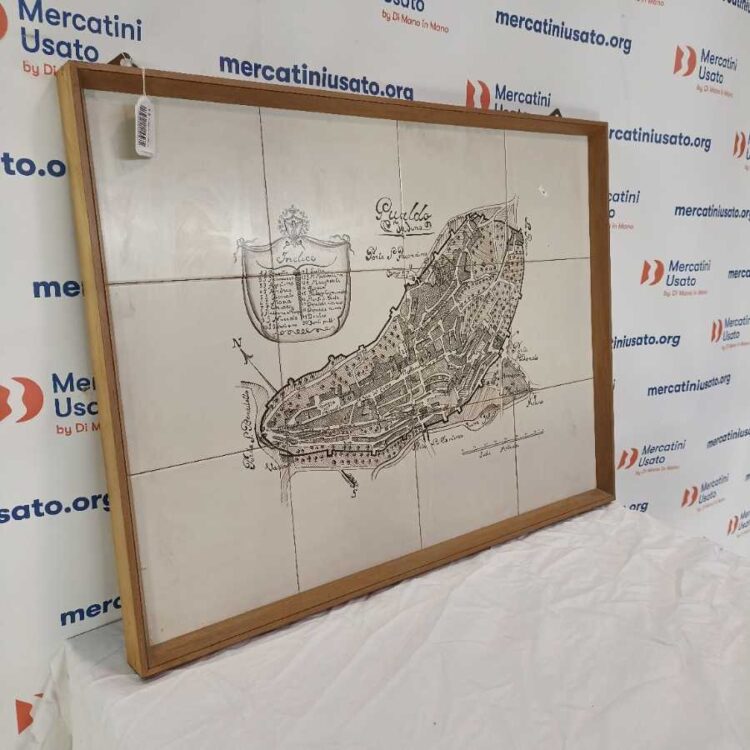 Mappa di Gualdo Tadino su piastrelle