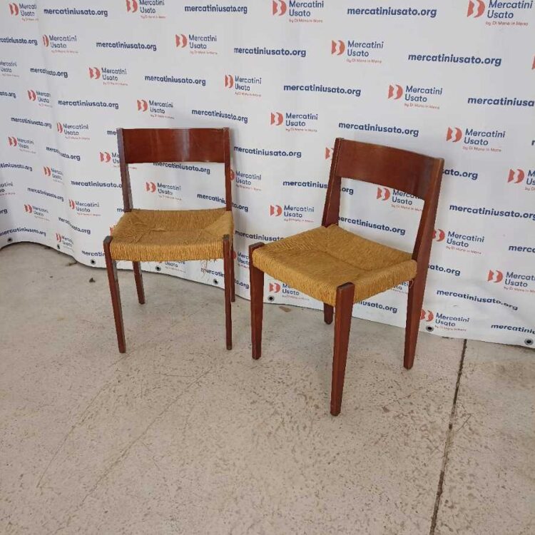 Coppia di Sedie stile Pia di Poul Cadovius