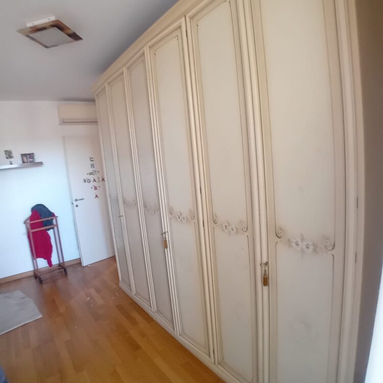 Armadio 6 Ante laccato e decorato