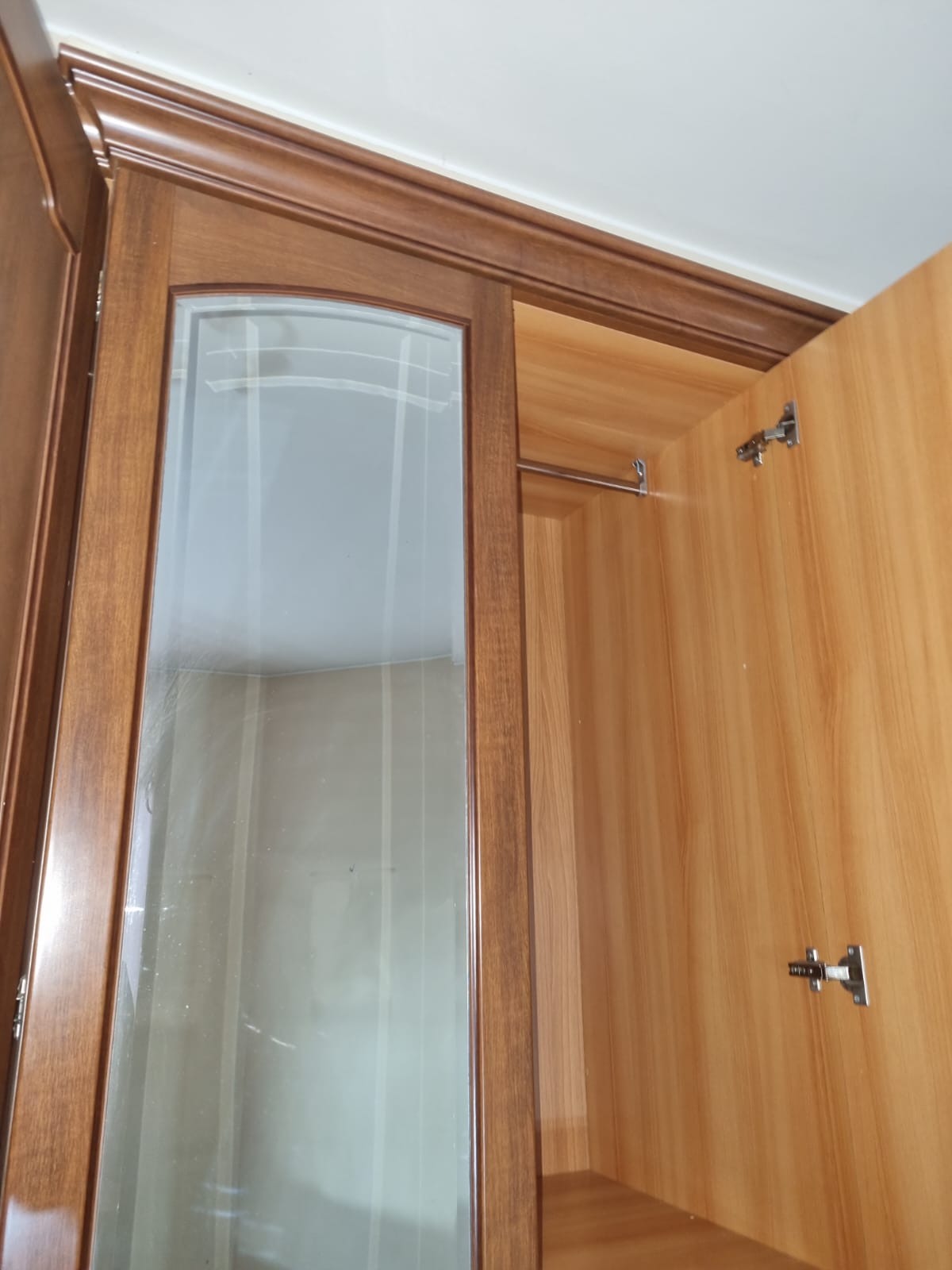 Armadio 6 Ante con specchi - immagine 3