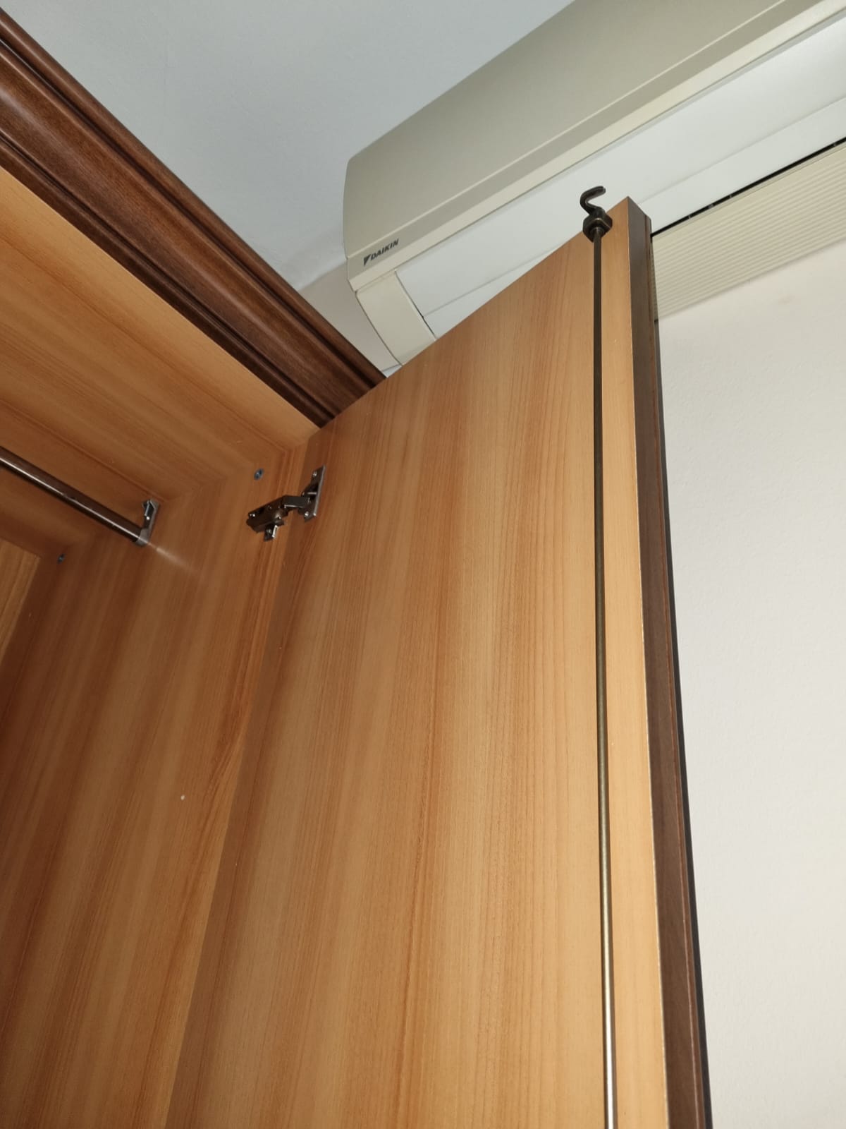 Armadio 6 Ante con specchi - immagine 4