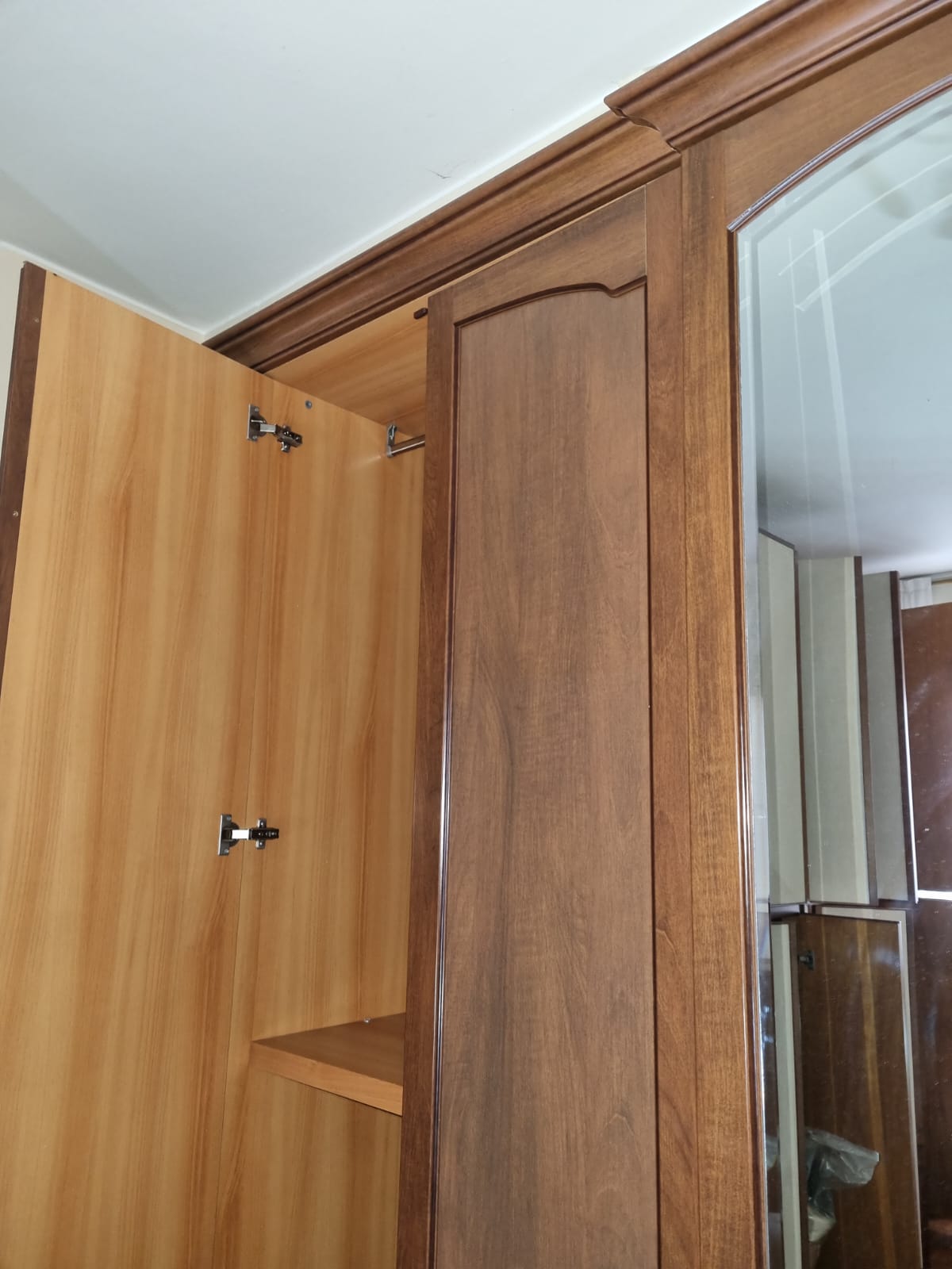 Armadio 6 Ante con specchi - immagine 5