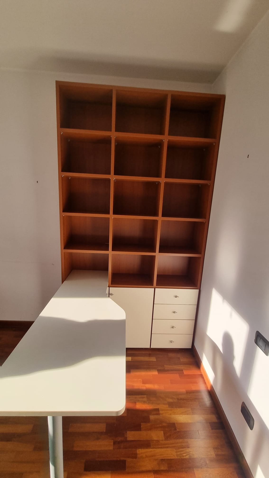 Libreria con Scrivania e cassetti - immagine 3