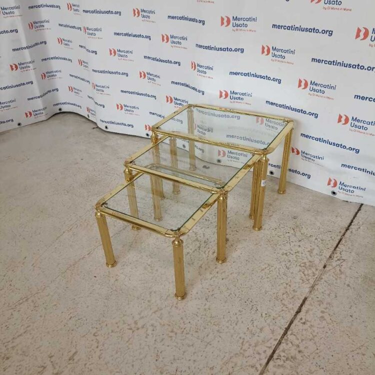 Set di Tavolini impilabili Vintage