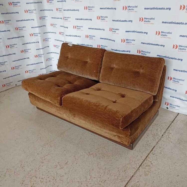 Divano 2 posti stile Cassina anni 70