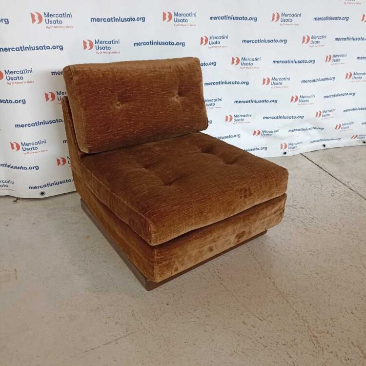 Poltrona stile Cassina anni 70