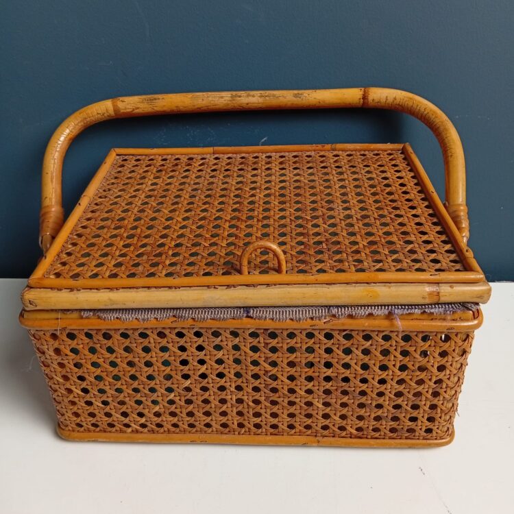 Cestino Vintage in paglia di Vienna