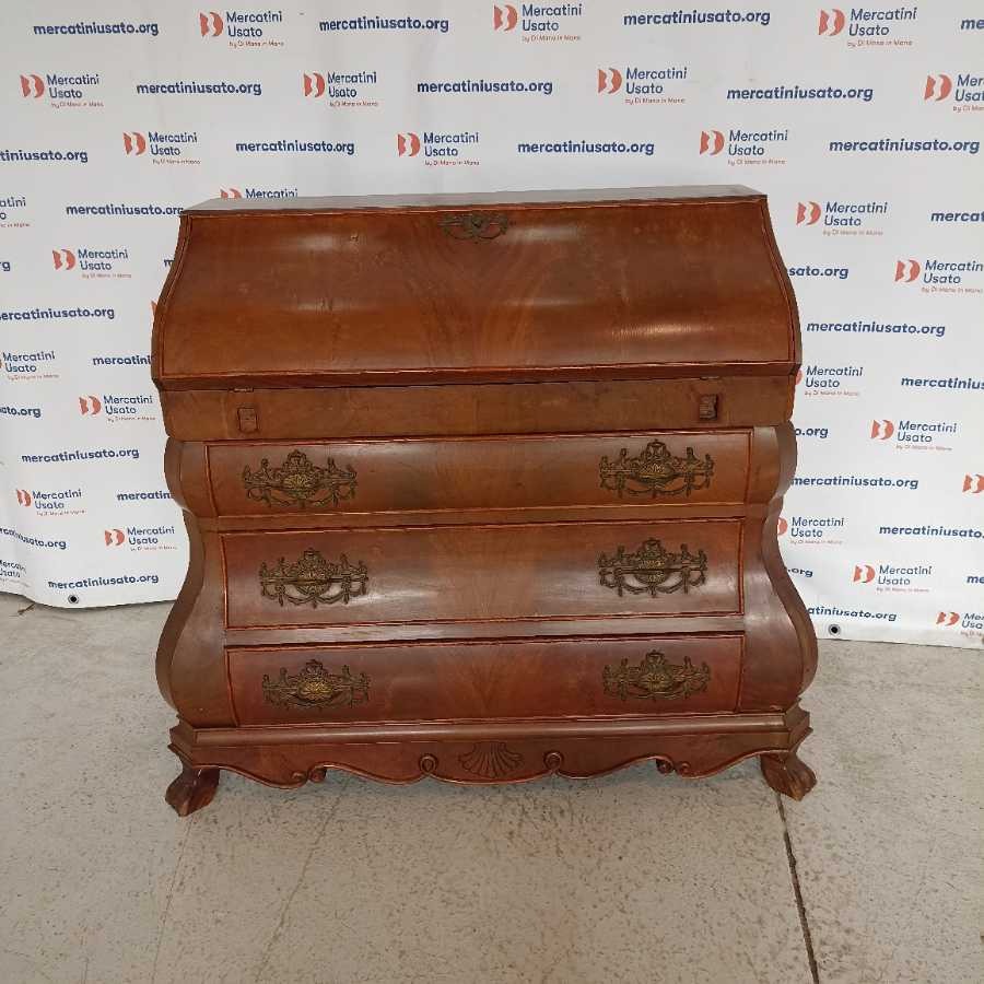 Comò con Ribalta in stile Olandese - immagine 2