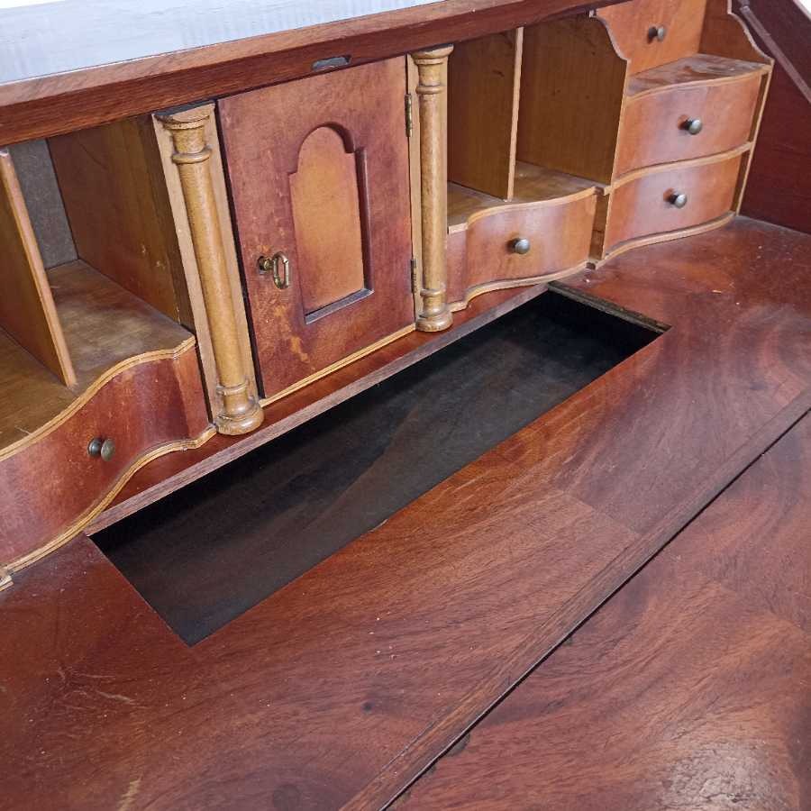 Comò con Ribalta in stile Olandese - immagine 7