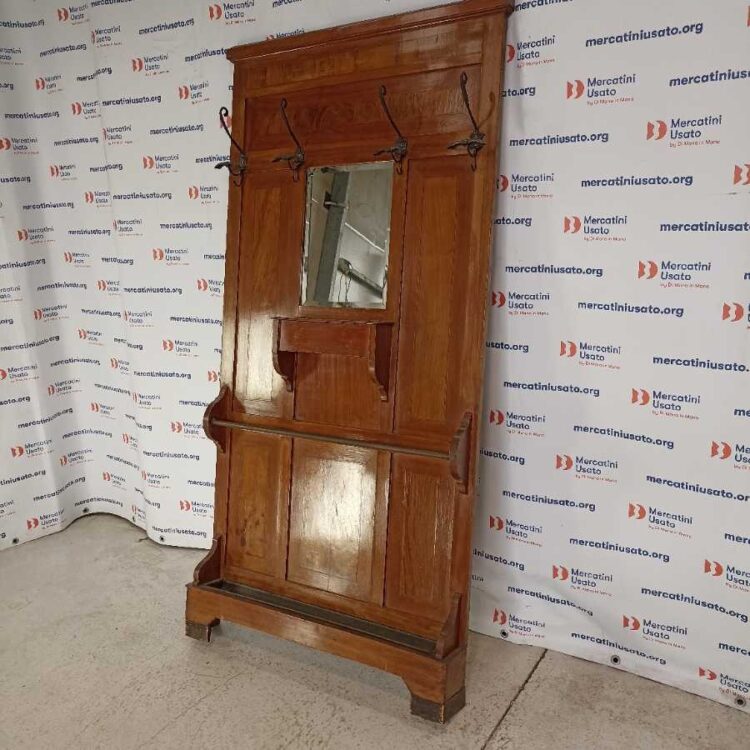 Appendiabiti da Parete in stile