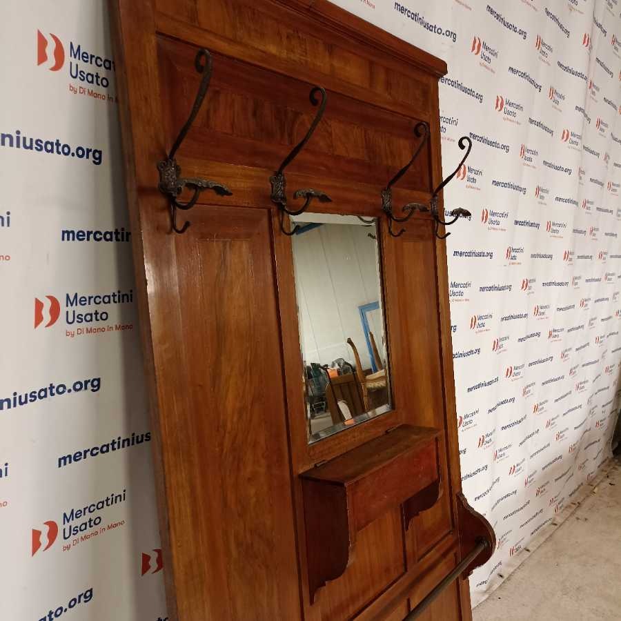 Appendiabiti da Parete in stile - immagine 3