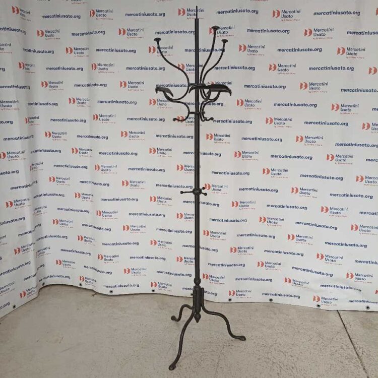 Attaccapanni in ferro laccato nero